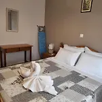 Roumeliotis House - 1 Cárpatos